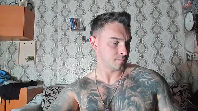 Snapshot of Jonmusclemaster chatting on 02.18.25 Jonmusclemaster online show from 02.18.25