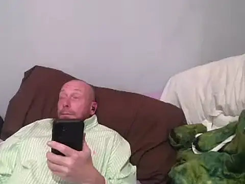 Snapshot of deepinnnnn chatting on 03.08.25 deepinnnnn online show from 03.08.25