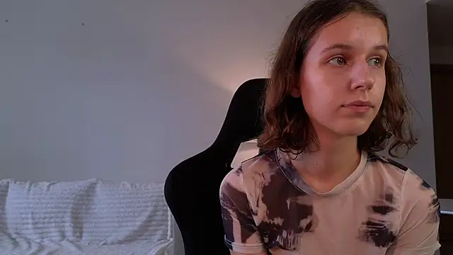 VanessaBayer2 online show from 12.19.24