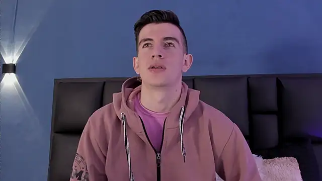 MikaelSlow online show from 09.20.25