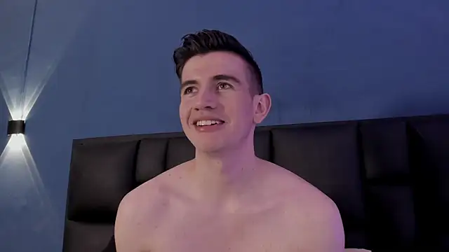 MikaelSlow online show from 10.18.25