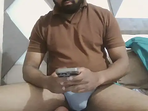 Snapshot of manoj1226 chatting on 12.04.25 manoj1226 online show from 12.04.25
