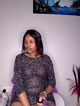 SquirtQueen222 online show from 12.02.24