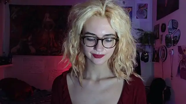 Snapshot of TatianaRomanov chatting on 03.23.26 TatianaRomanov online show from 03.23.26