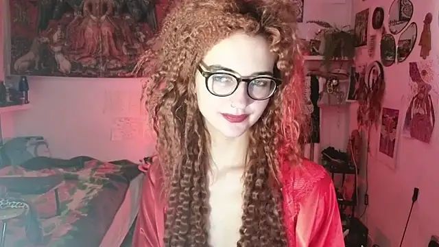 Snapshot of TatianaRomanov chatting on 04.09.26 TatianaRomanov online show from 04.09.26