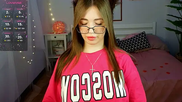 Snapshot of Diana_twerk chatting on 03.21.25 Diana twerk online show from 03.21.25