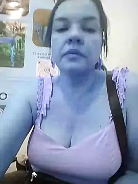 Snapshot of MarilynDavies chatting on 02.25.25 MarilynDavies online show from 02.25.25