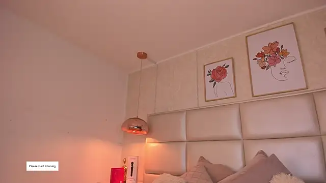 Snapshot of Aily_Yozuko chatting on 10.07.25 Aily Yozuko online show from 10.07.25