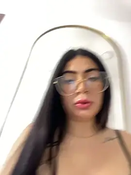 Mia 222 online show from 03.12.26