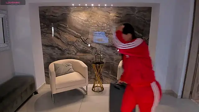 Snapshot of AngelicaVega chatting on 09.21.25 AngelicaVega online show from 09.21.25