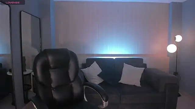 MarianneLane online show from 03.05.26