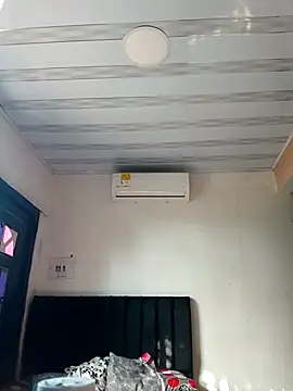 Liancy online show from 02.28.26