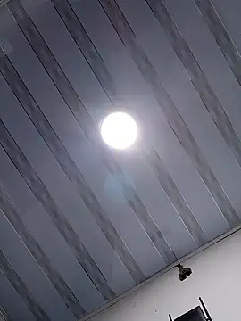 Liancy online show from 04.12.26