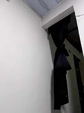 Liancy online show from 04.17.26