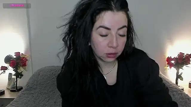 Snapshot of Im_coco chatting on 02.01.25 Im coco online show from 02.01.25