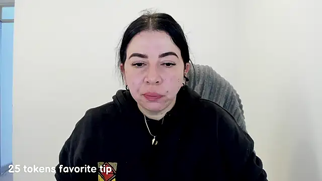 Snapshot of Im_coco chatting on 02.20.25 Im coco online show from 02.20.25