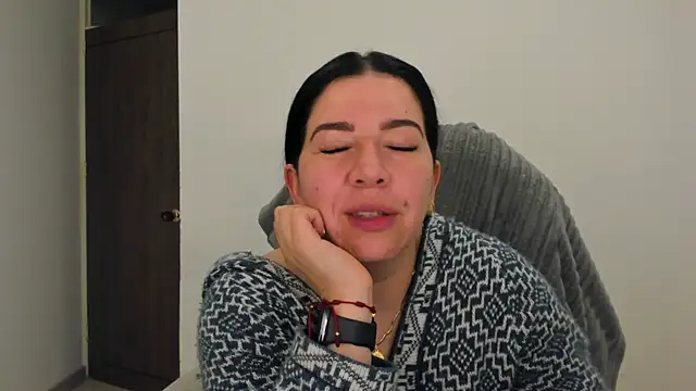 Snapshot of Im_coco chatting on 09.21.25 Im coco online show from 09.21.25