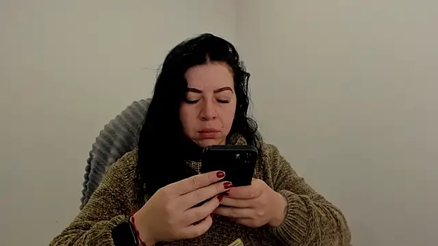 Snapshot of Im_coco chatting on 10.18.25 Im coco online show from 10.18.25