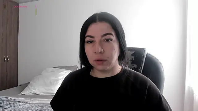 Snapshot of Im_coco chatting on 11.20.25 Im coco online show from 11.20.25