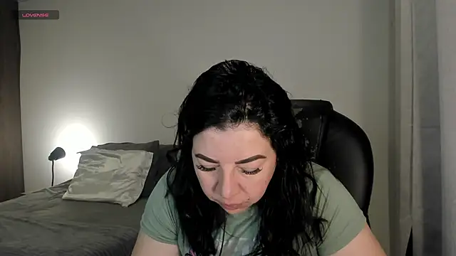 Snapshot of Im_coco chatting on 11.23.25 Im coco online show from 11.23.25