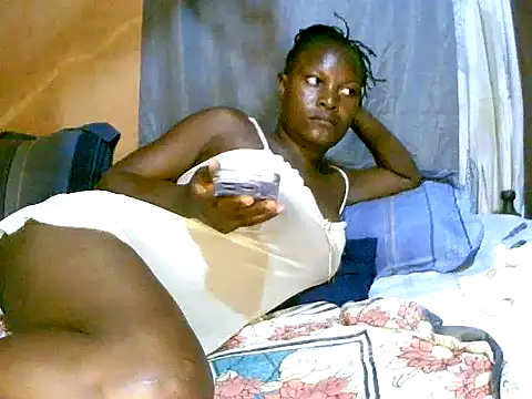 Snapshot of Babyjuliana_ chatting on 11.22.25 Babyjuliana online show from 11.22.25