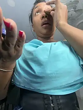 NaiomyLanes online show from 03.09.26