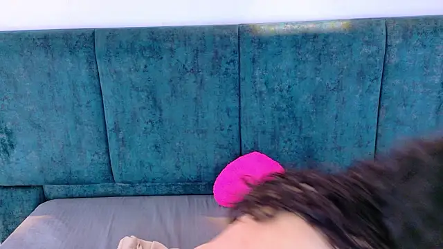 Snapshot of AgathaLynx chatting on 02.12.26 AgathaLynx online show from 02.12.26