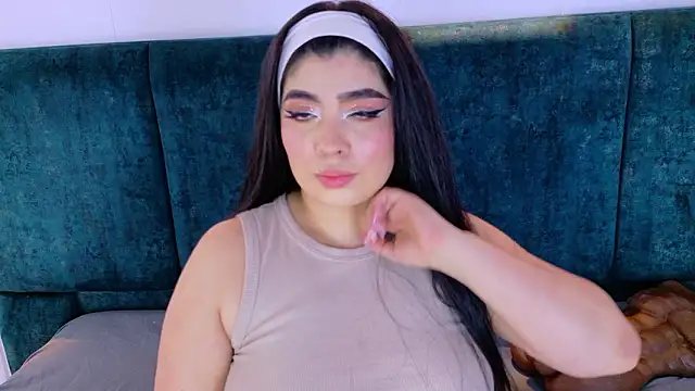 Snapshot of AgathaLynx chatting on 02.28.26 AgathaLynx online show from 02.28.26