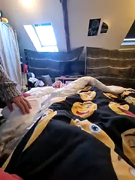 LoLa-69-X online show from 10.13.25