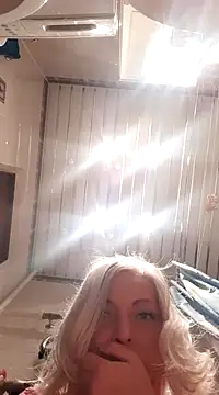 Snapshot of cutecatXXX chatting on 12.05.24 cutecatXXX online show from 12.05.24