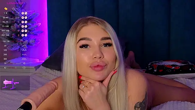 DreamPussyy online show from 01.24.25