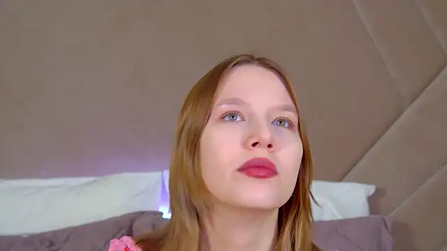 LiliLinn online show from 02.02.26