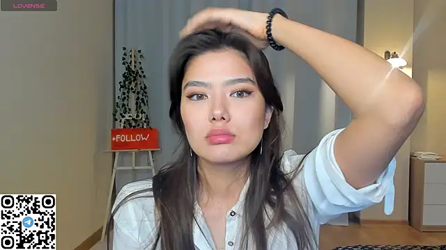 EmmaFisherf online show from 02.18.25