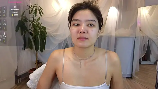 EmmaFisherf online show from 03.22.25