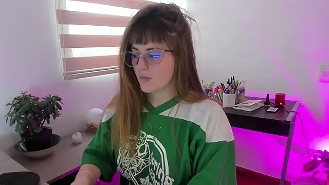 tekila   online show from 04.15.26