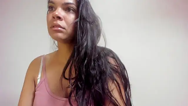 Sweetdreamses  online show from 02.25.25