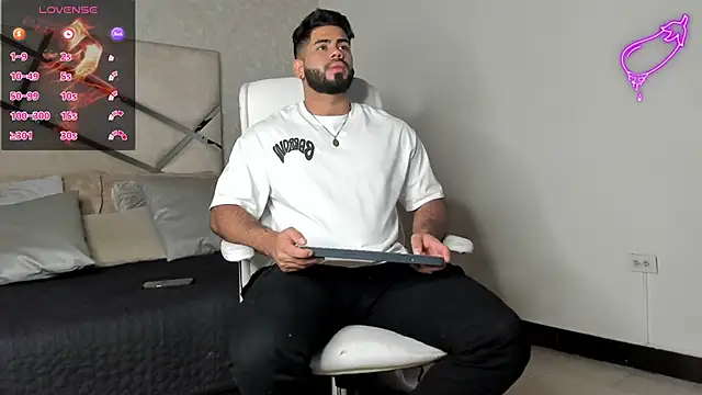 noah crux online show from 02.21.25