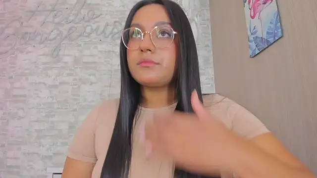 Snapshot of ellamontoya chatting on 03.16.25 ellamontoya online show from 03.16.25