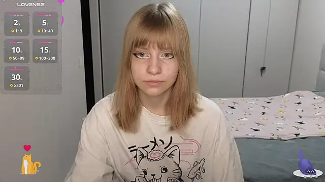 Snapshot of HermioneHHH chatting on 09.20.25 HermioneHHH online show from 09.20.25