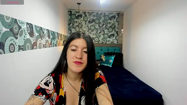 Snapshot of LiaCooper_ chatting on 01.23.25 LiaCooper online show from 01.23.25