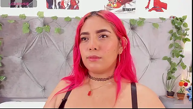 Snapshot of linasantoss chatting on 02.06.25 linasantoss online show from 02.06.25