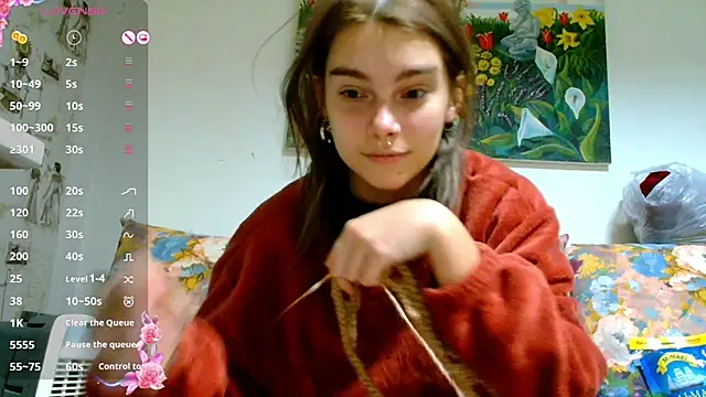 Sophie Bell online show from 01.10.25