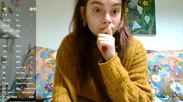 Sophie Bell online show from 03.02.25