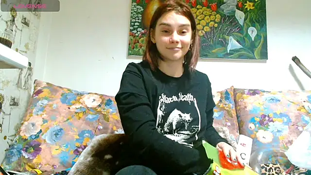 Sophie Bell online show from 03.15.25