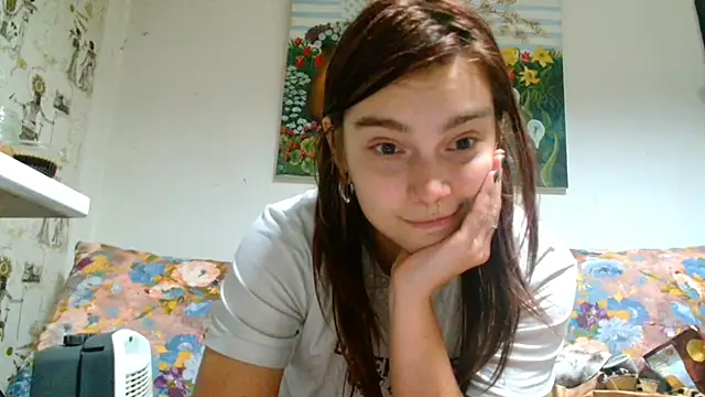 Sophie Bell online show from 03.18.25