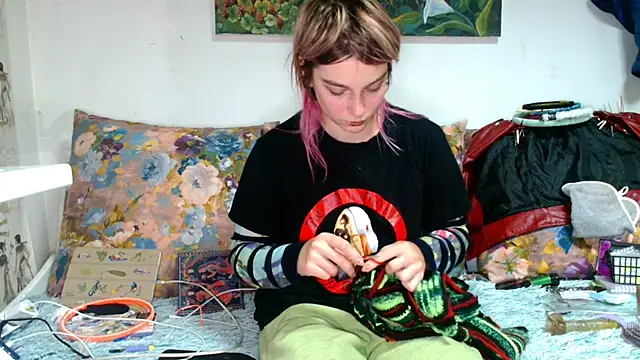 Sophie Bell online show from 10.15.25