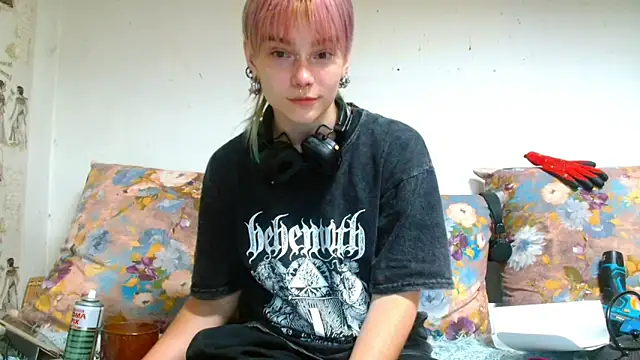 Sophie Bell online show from 06.14.26