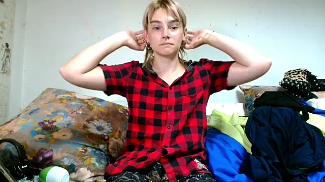 Sophie Bell online show from 06.23.26