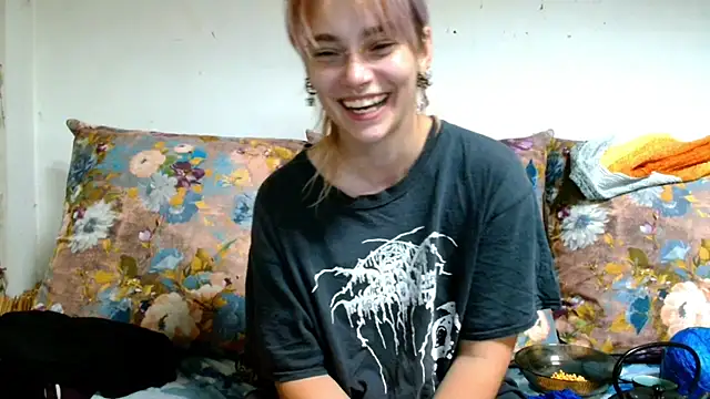 Sophie Bell online show from 07.18.26