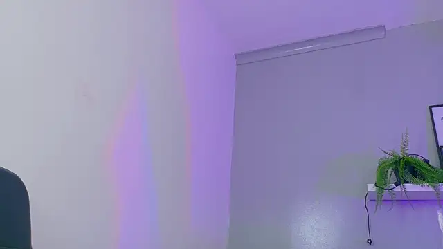 KendalMilleer online show from 10.13.25